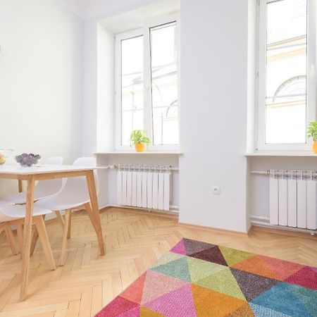 Bright And Modern Apartment In The Heart Of The Old And New Town Varsovia Exterior foto